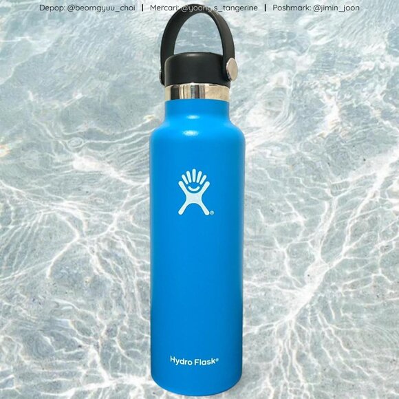21oz Hydro Flask water bottle - Picture 8 of 9